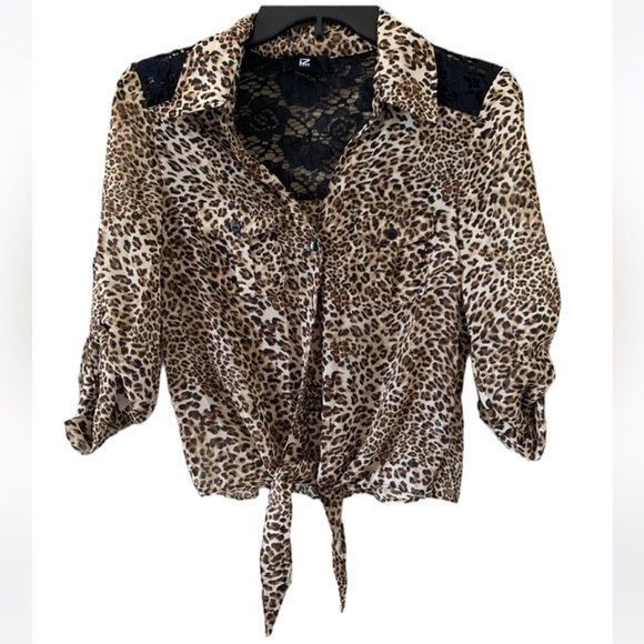 NWT IZ Buyer Women’s Animal Print Crocheted Lace Tie Sheer Top NWT SIZE S - Picture 1 of 13
